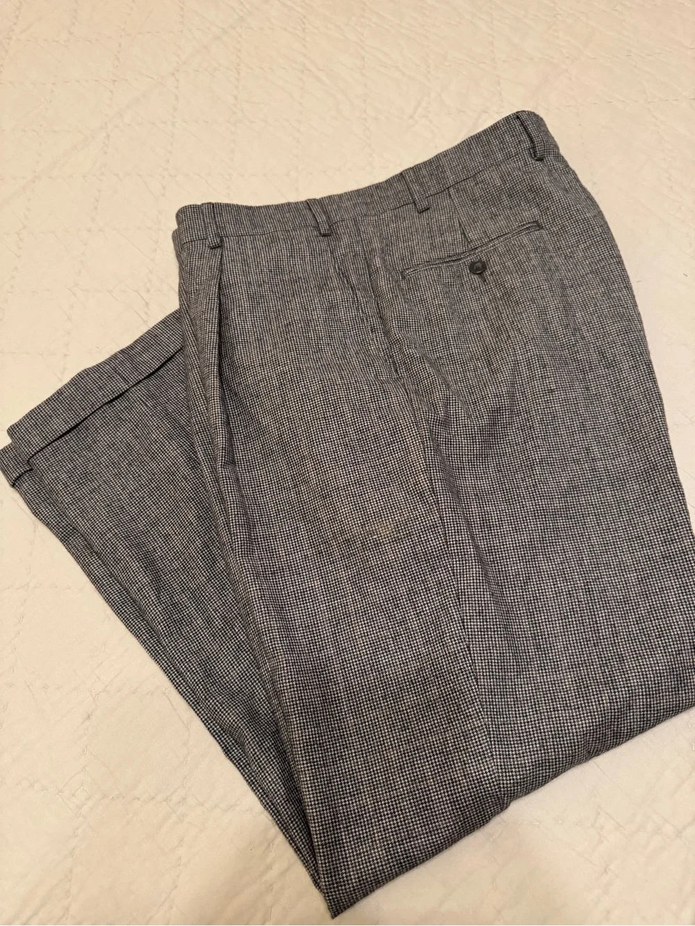 Hart Schaffner Marx Gray 100% wool Dress Pants